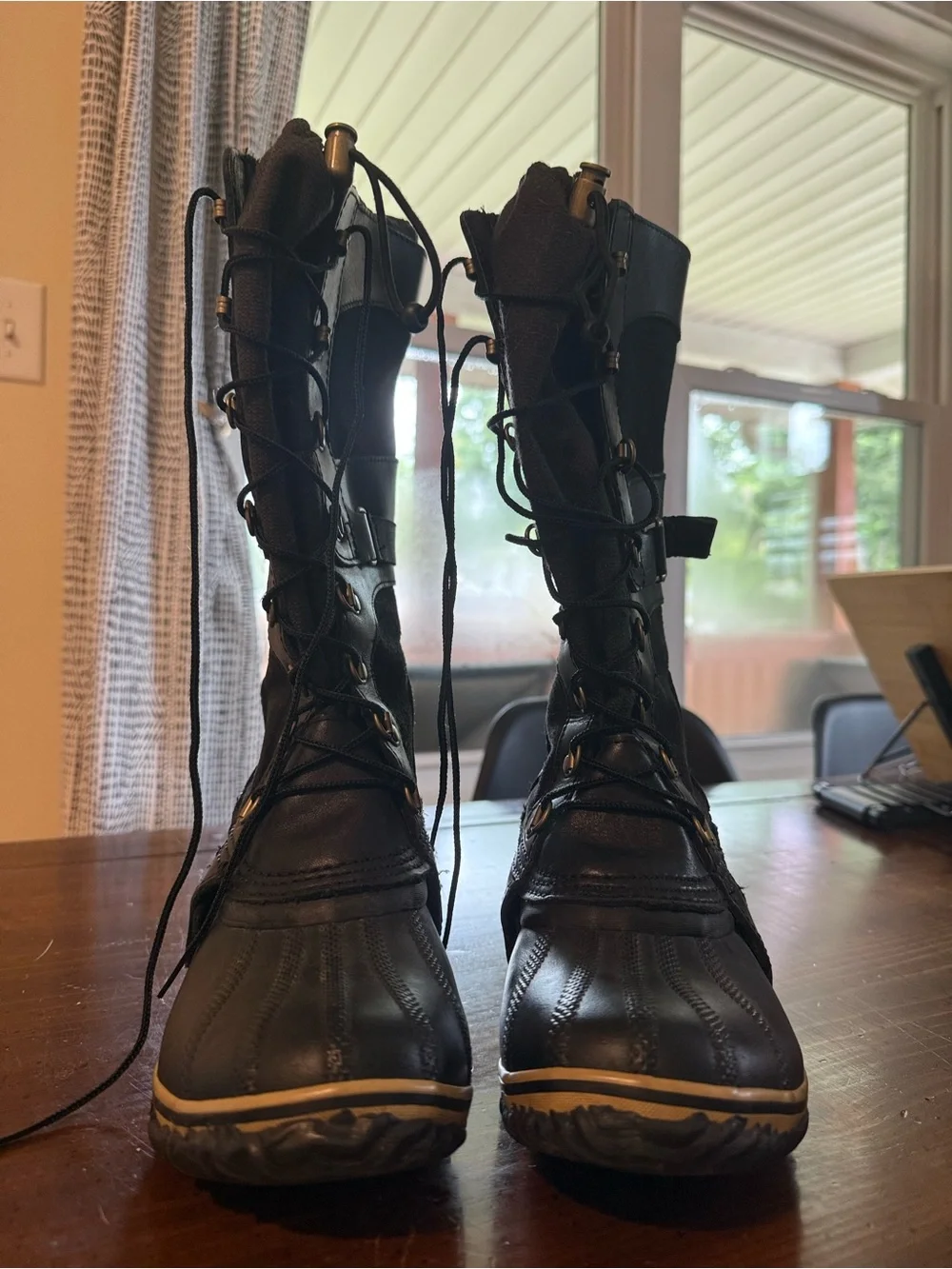 Sorel Conquest Carly Women's Black Lace-Up Winter Boots - Picture 4 of 6